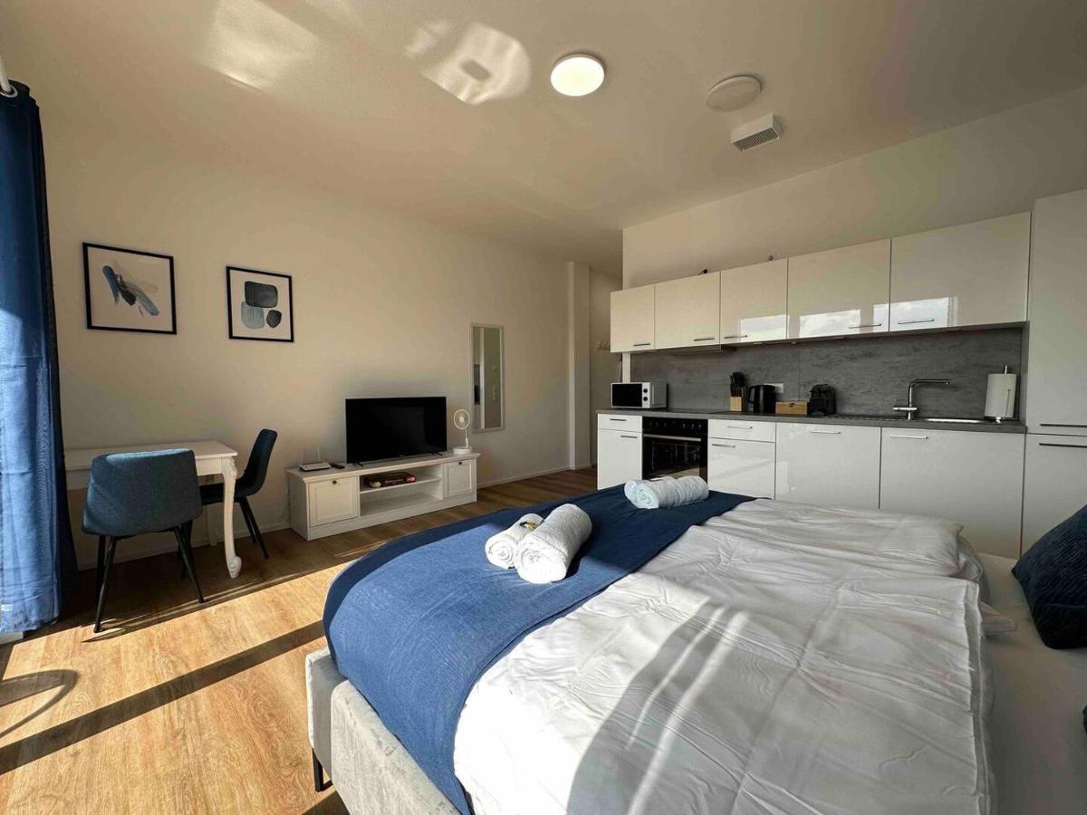 Suite4Me - Balkon I Kueche I Waschmaschine I Mainz-Kostheim วิสบาเดน ภายนอก รูปภาพ