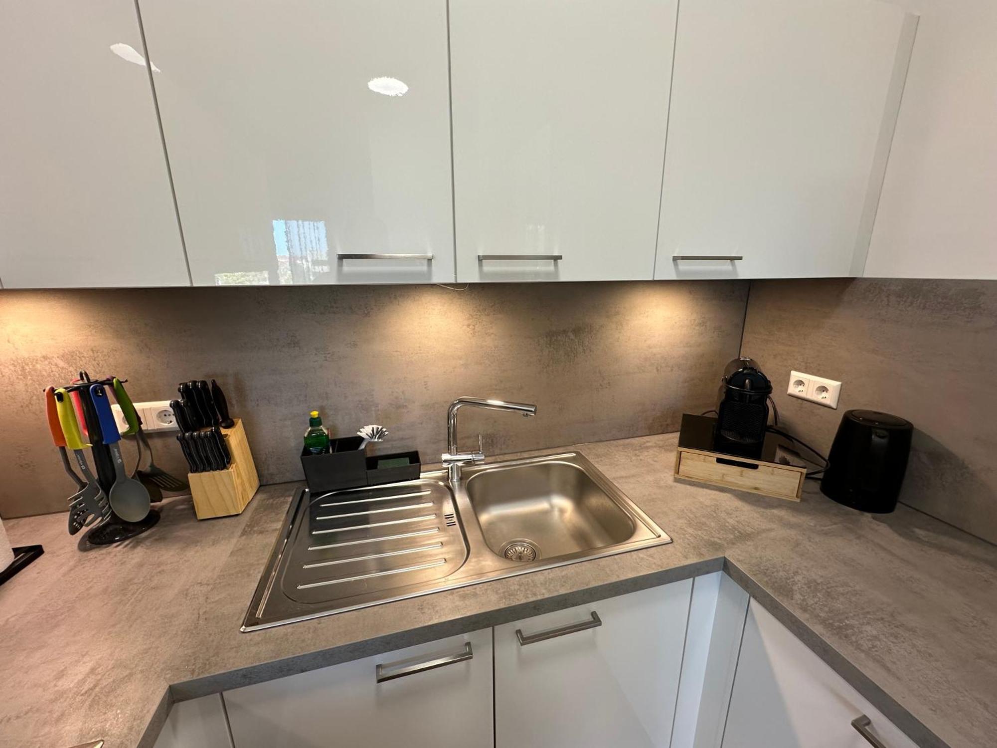 Suite4Me - Balkon I Kueche I Waschmaschine I Mainz-Kostheim วิสบาเดน ภายนอก รูปภาพ